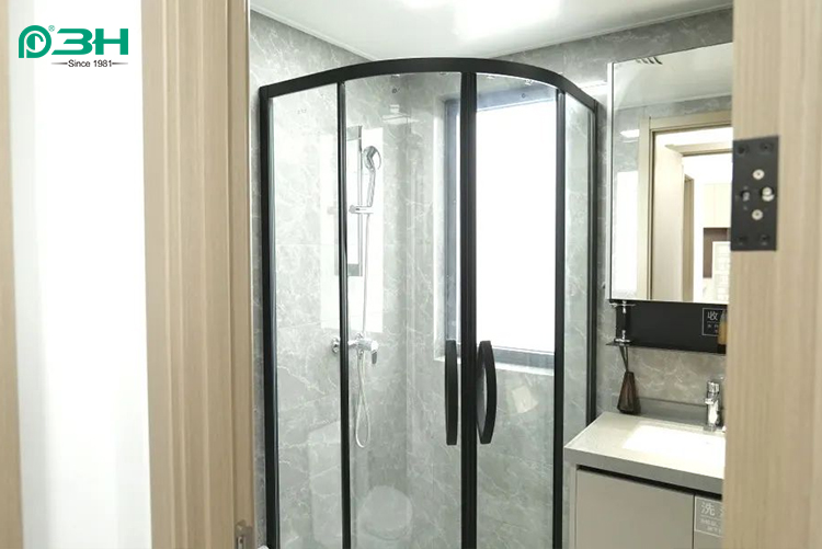 оборудование для душевой комнаты 1