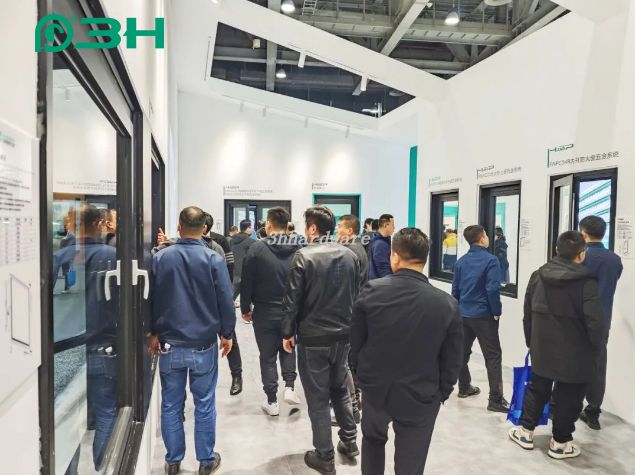 3 часа строительного оборудования 8